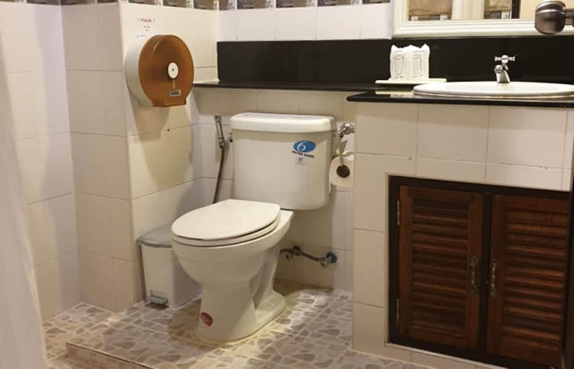 Andaman House Sha Hotel