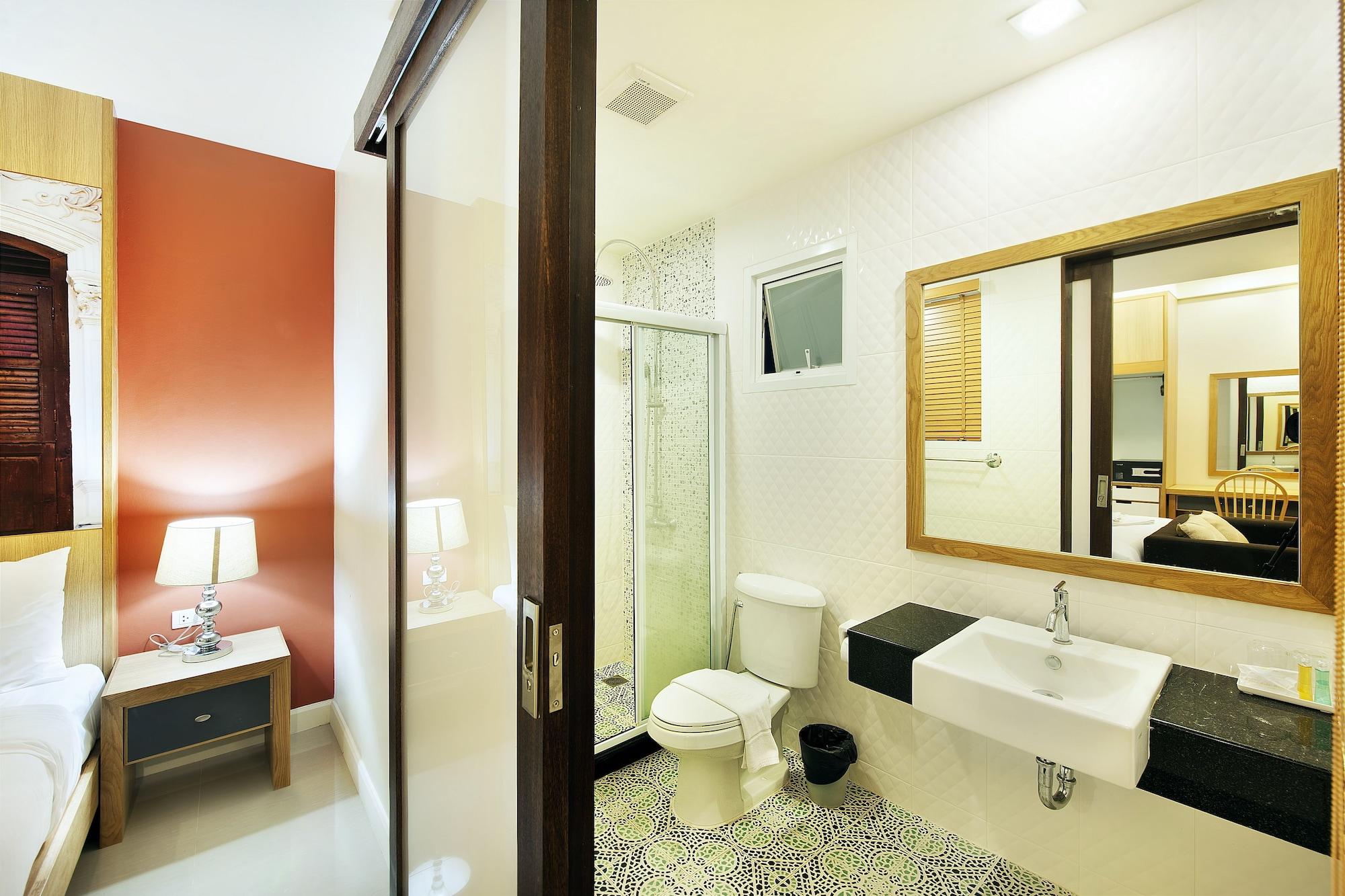 Aparthotel Ratana Rassada, Town- Sha Extra