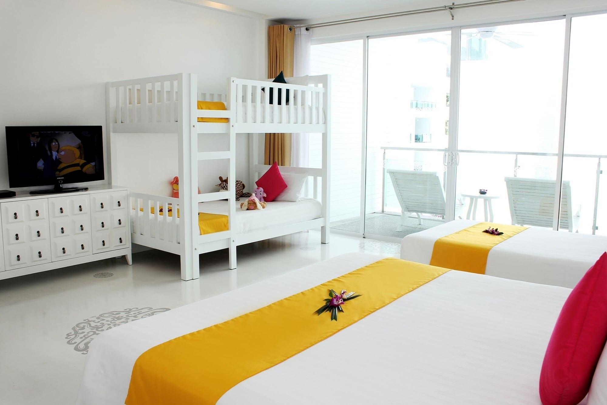 Hotel The Old Phuket - - Sha Karon
