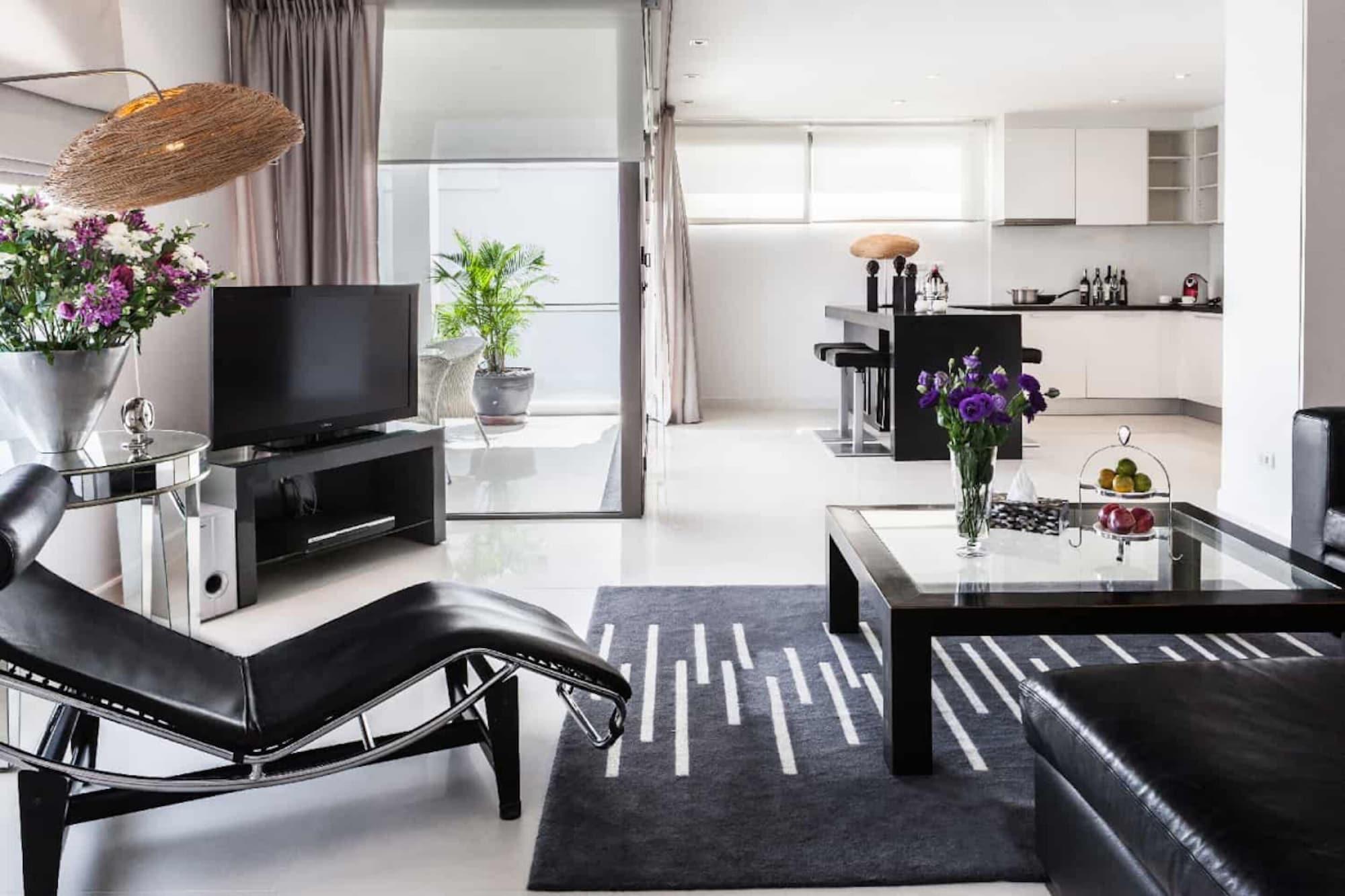 Byd Lofts - Boutique & Serviced - Beach, Phuket 4* Patong