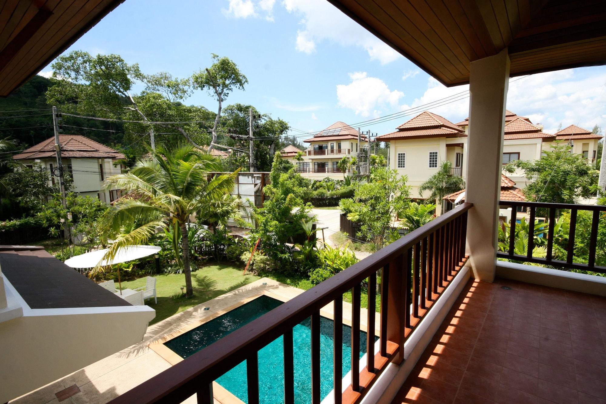Bangtao Tropical And Resort 4*