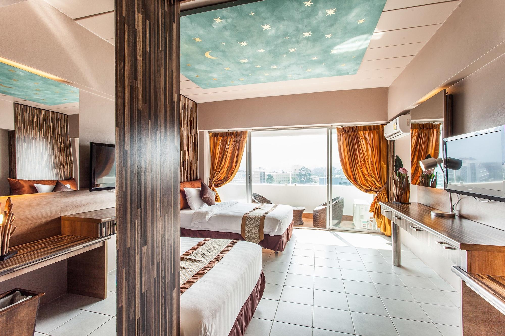 Hotel Heritage Phuket - Sha Extra 4*