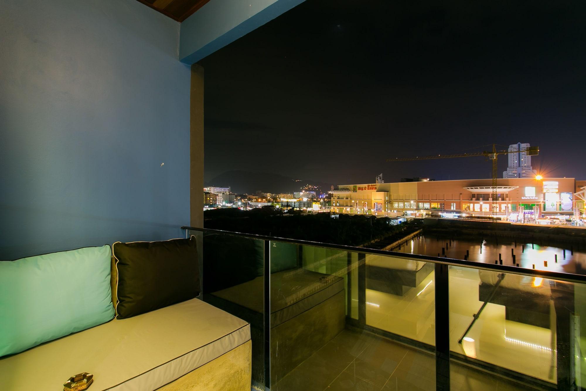 The House Guest house Patong