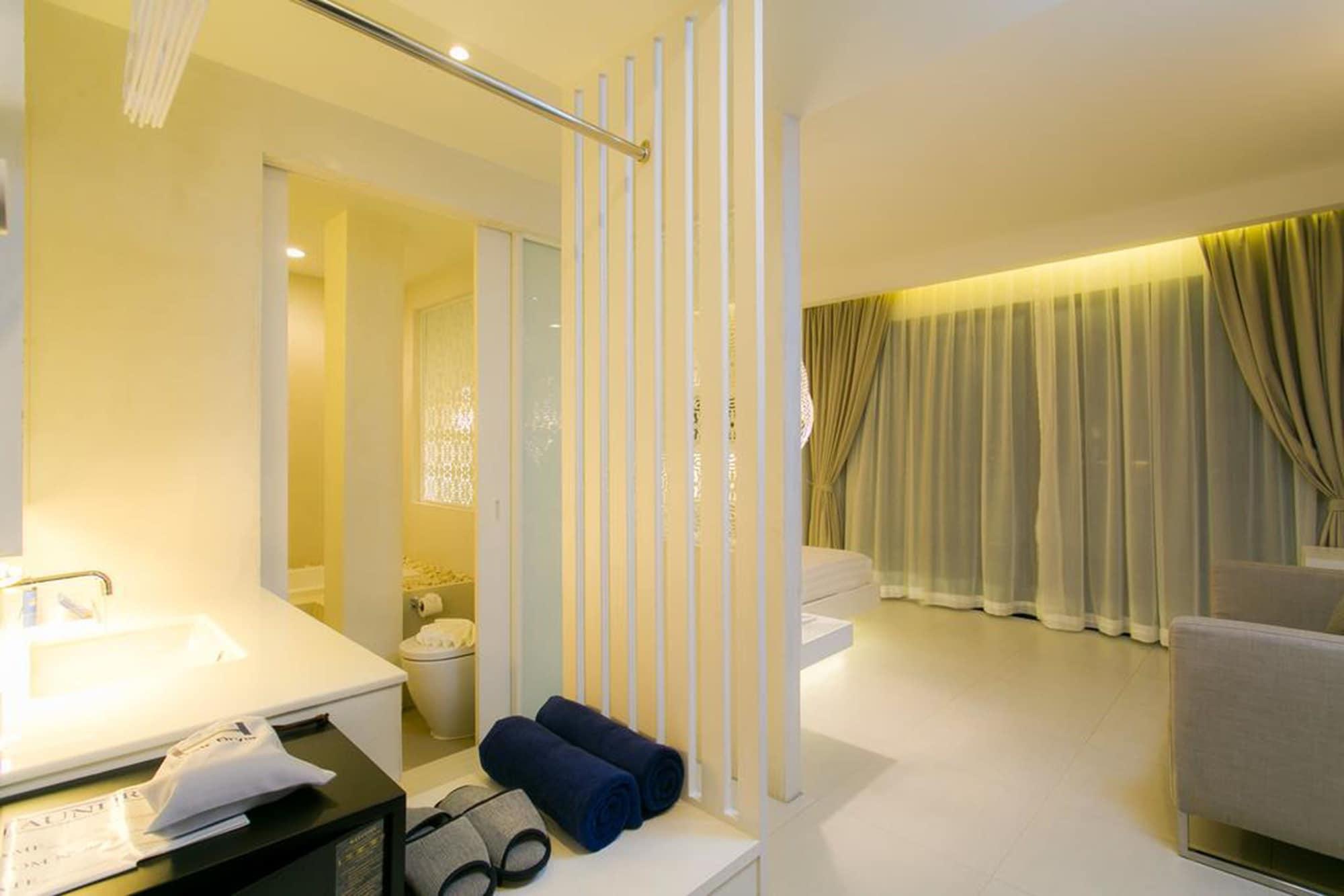 The House Guest house