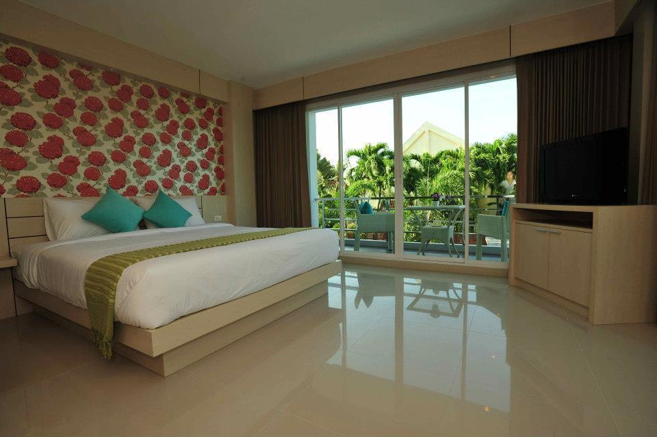 Chalong Front Apartamento *
