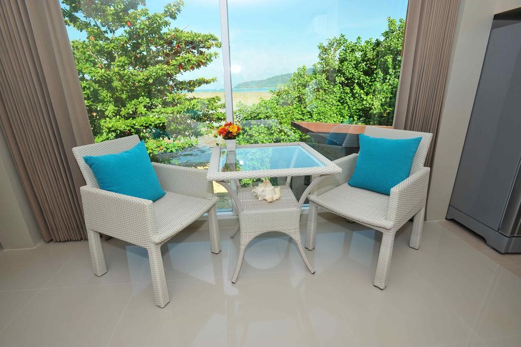Chalong Front Apartamento