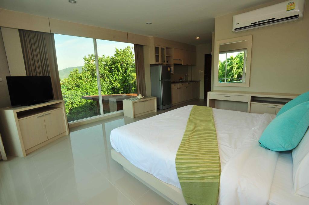 Chalong Front Apartamento *