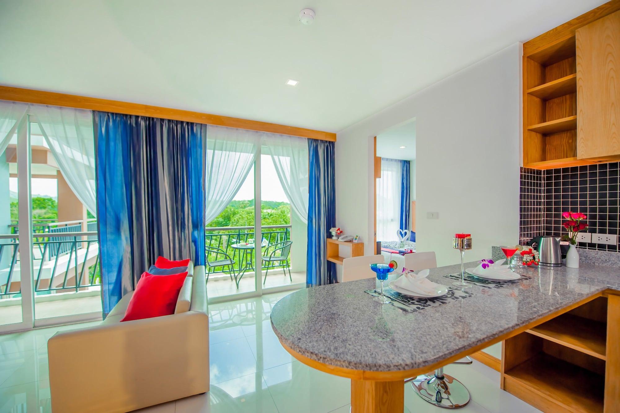 Grand Nai Harn Suites Hotel Rawai