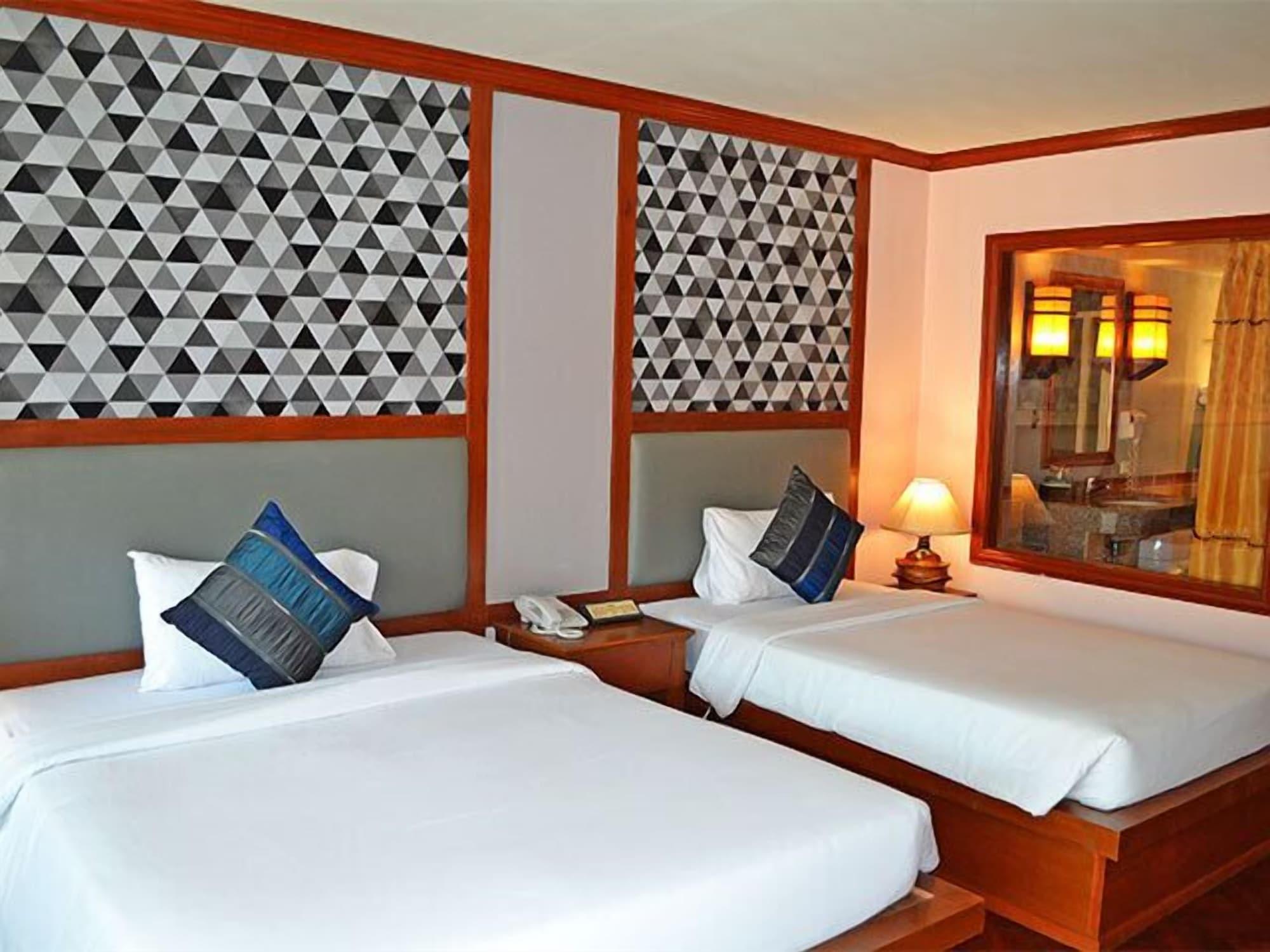 Hotel Bauman Grand Patong