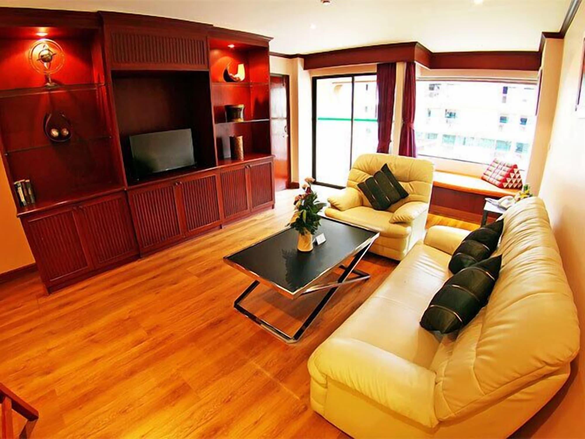 Hotel Bauman Grand Patong