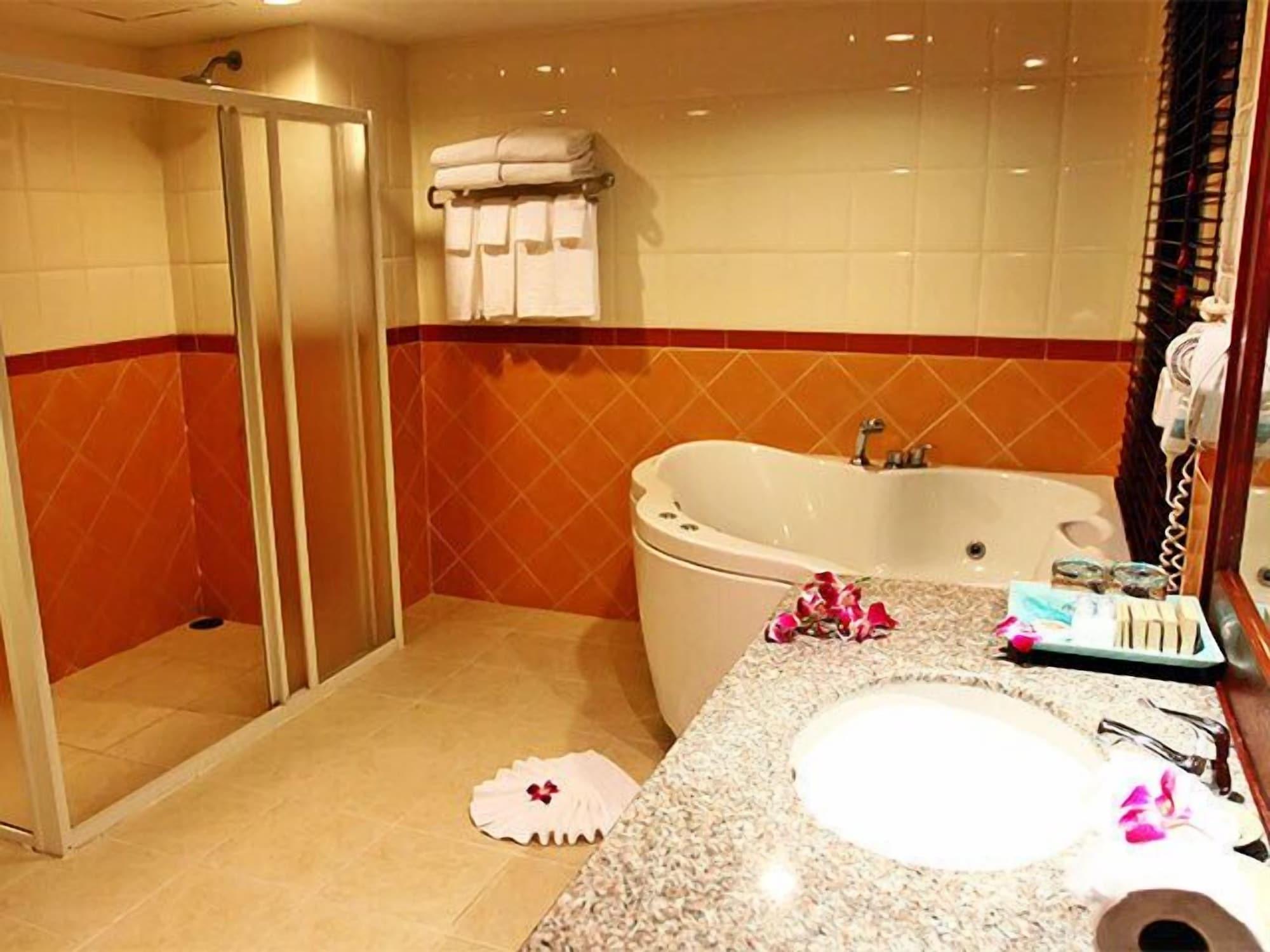 Bauman Grand Hotel Patong