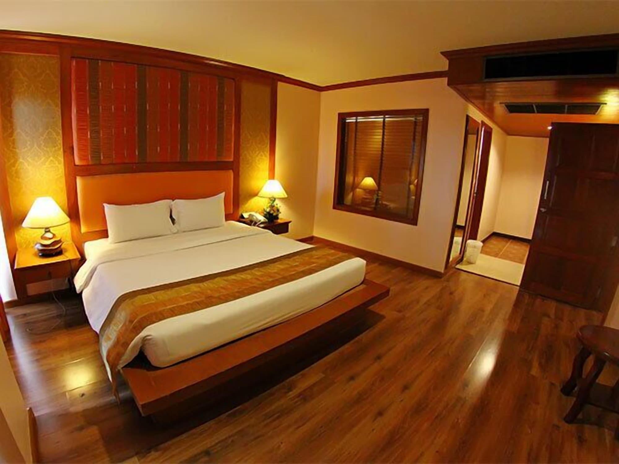 Bauman Grand 4*