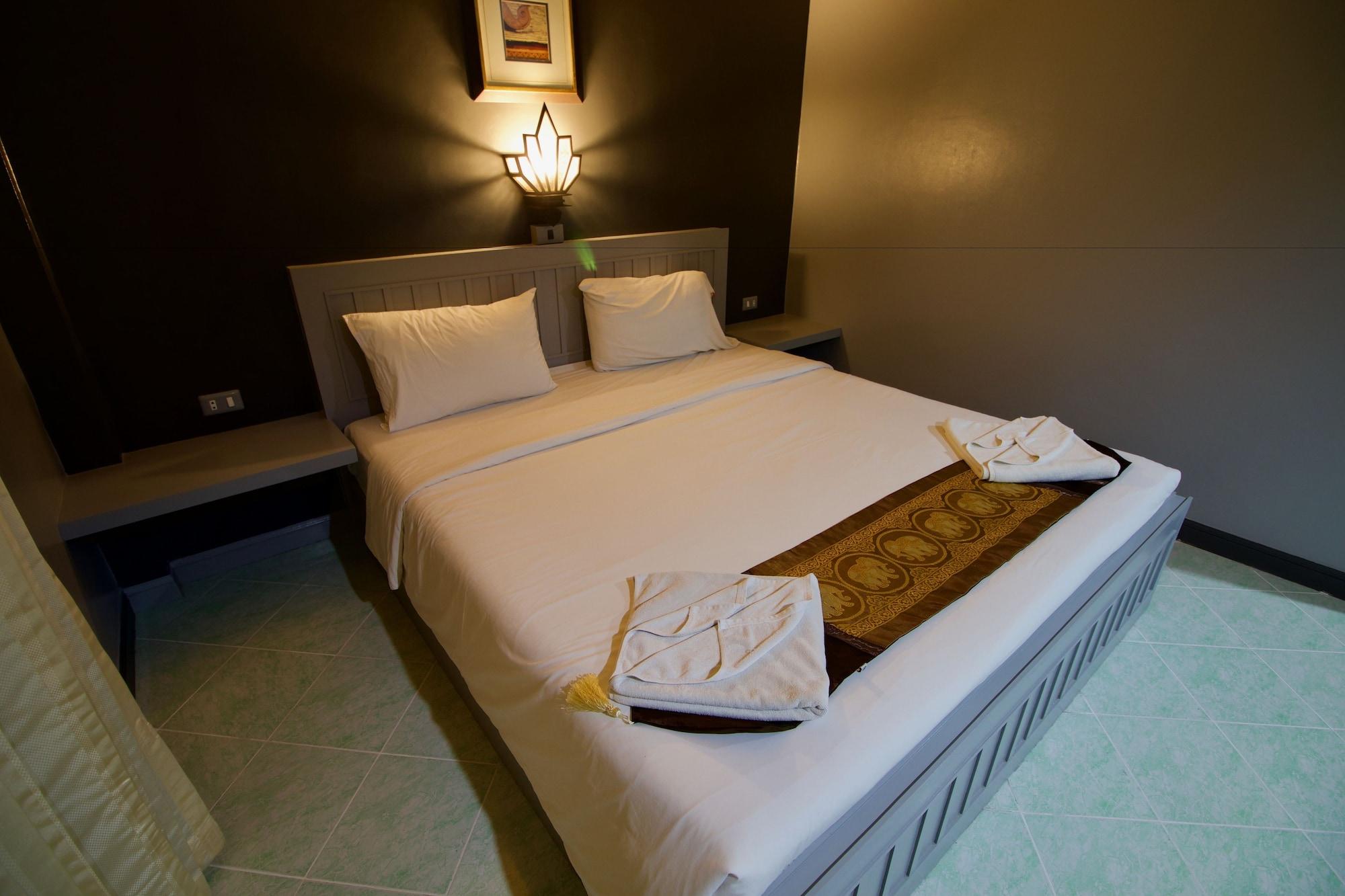 The Little Moon Hotel Patong