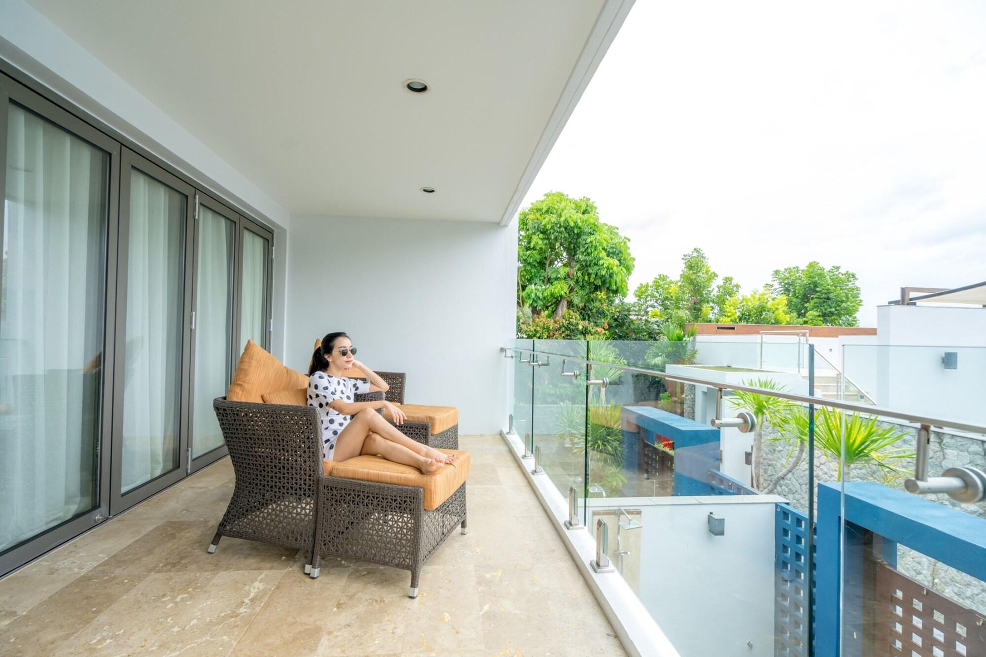 The Nchantra Pool Phuket Resort