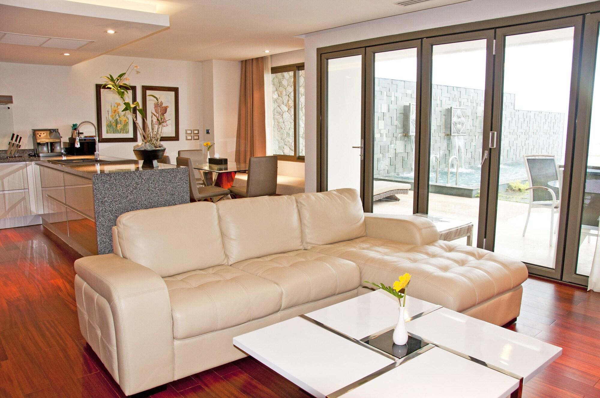 The Nchantra Pool Phuket 5* Koh Sirey