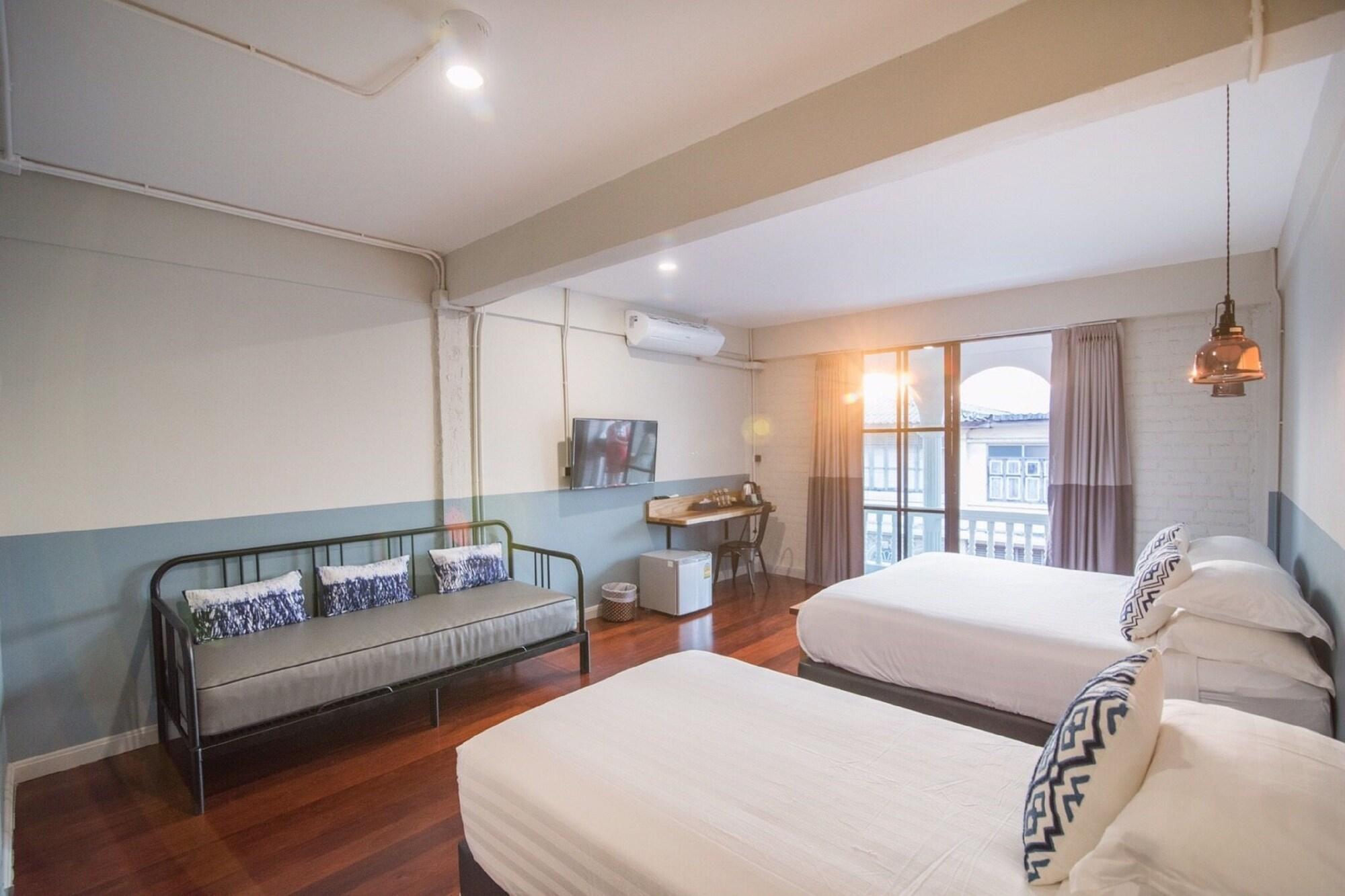 Oyo 300 Karnvela Hotel Phuket