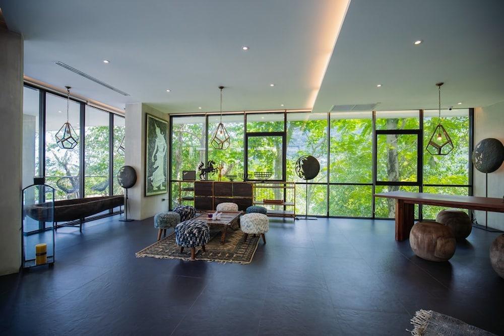 Resort The Woods Natural Park Phuket Kamala Beach