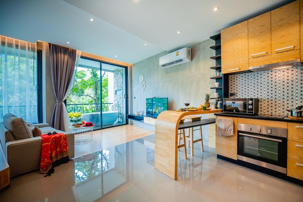 Resort The Woods Natural Park Phuket Kamala Beach