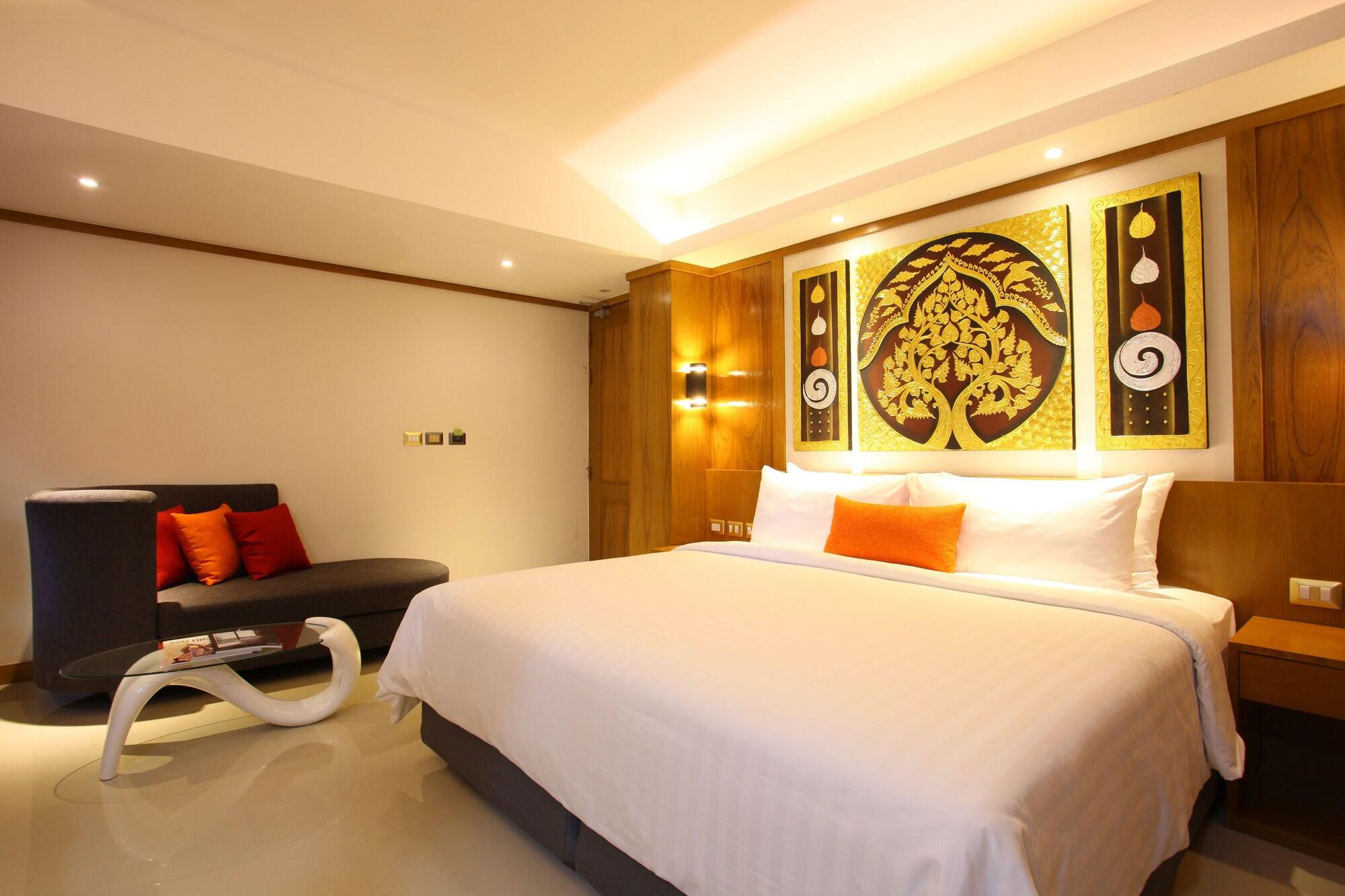 Chabana Hotel 4*