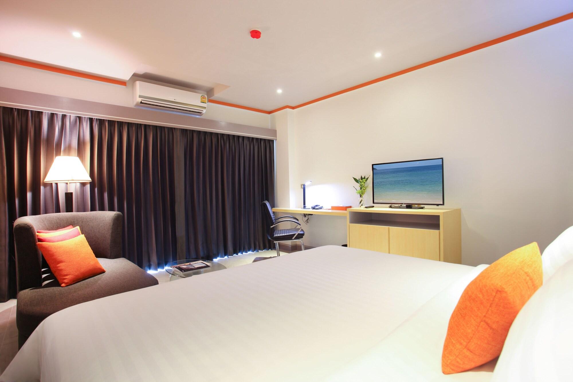 Hotel Chabana Kamala Beach