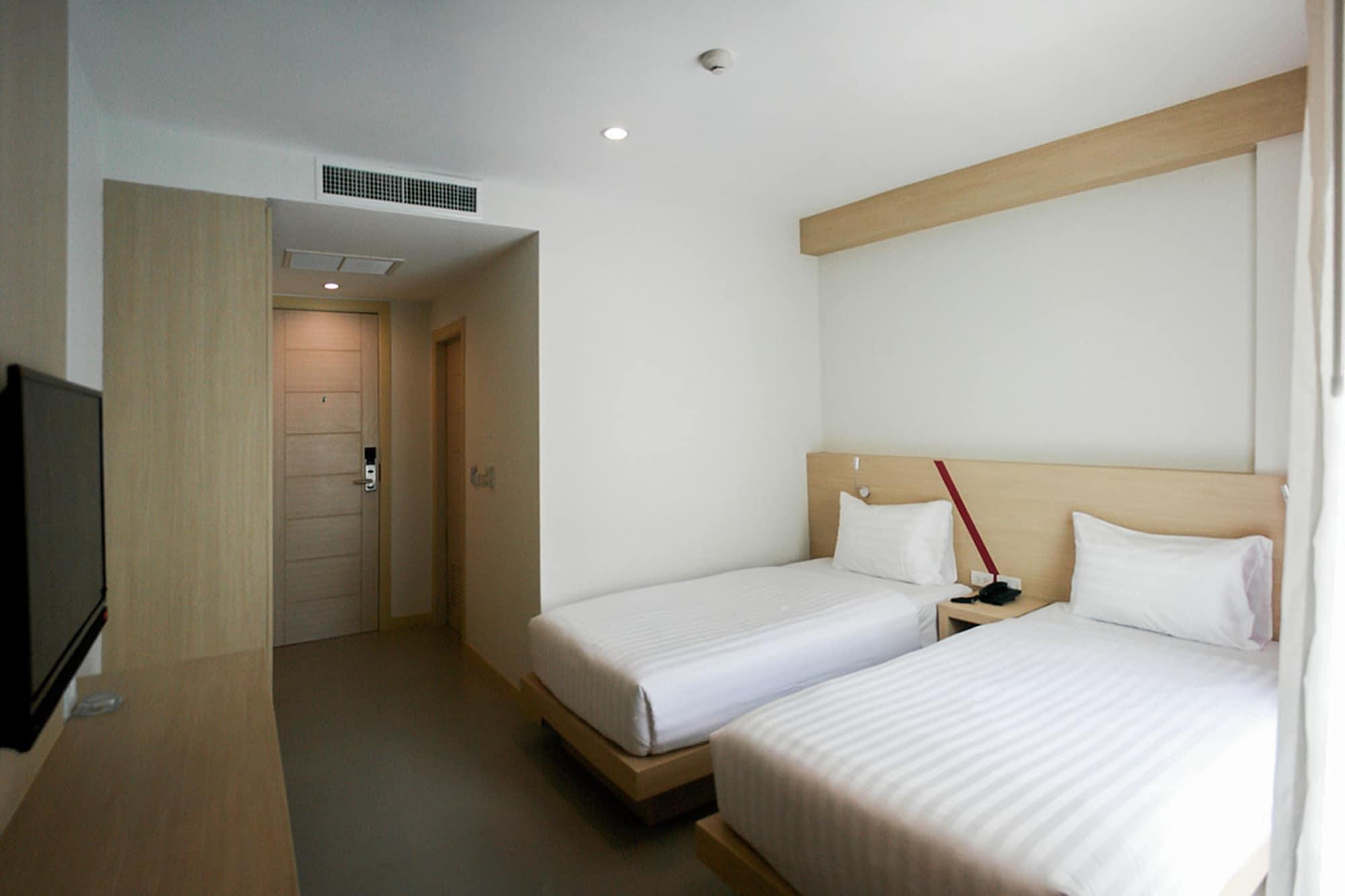 Sun Sea Sand Patong 3* Patong