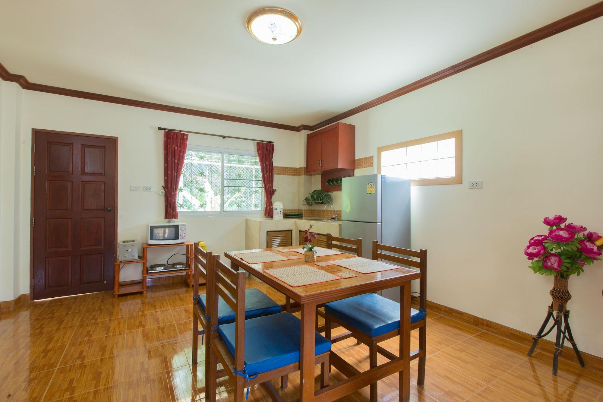Apartamento Rai Rom Yen Sha Patong