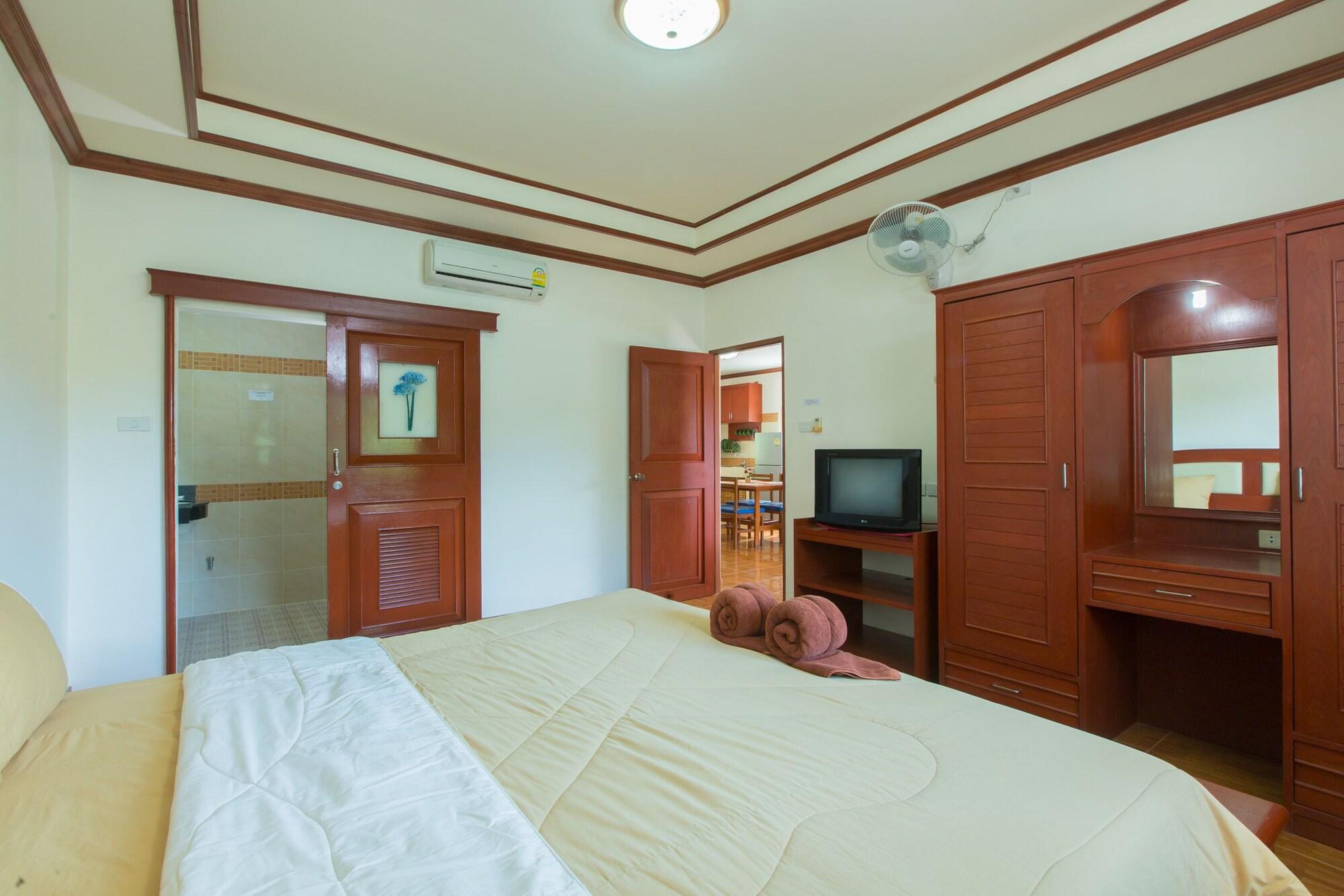 Rai Rom Yen Sha Apartamento Patong