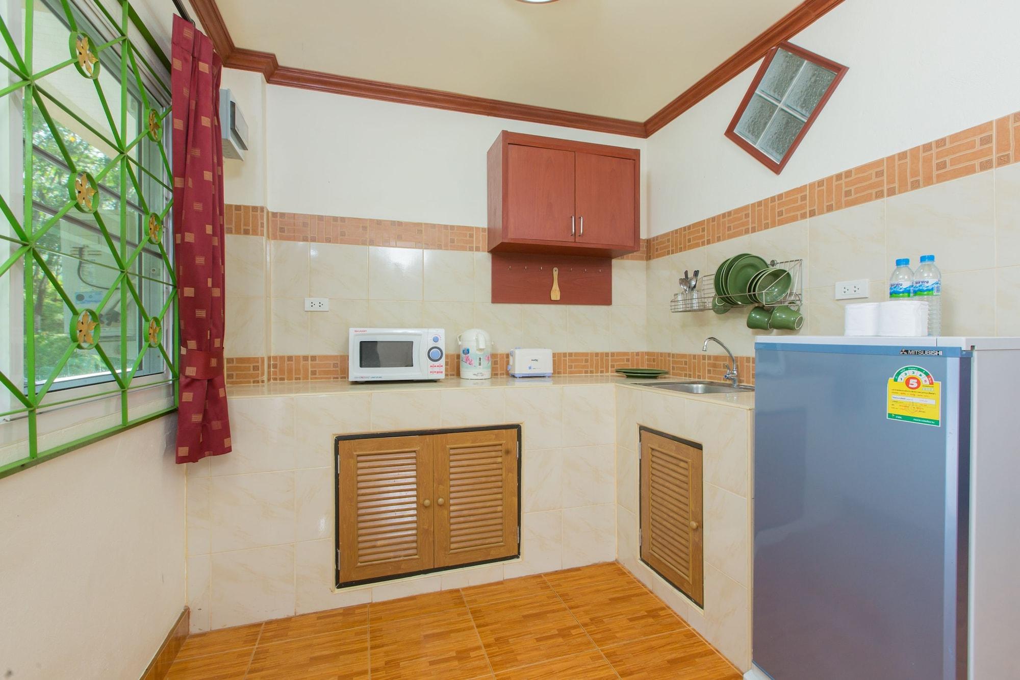 Rai Rom Yen Sha Apartamento *