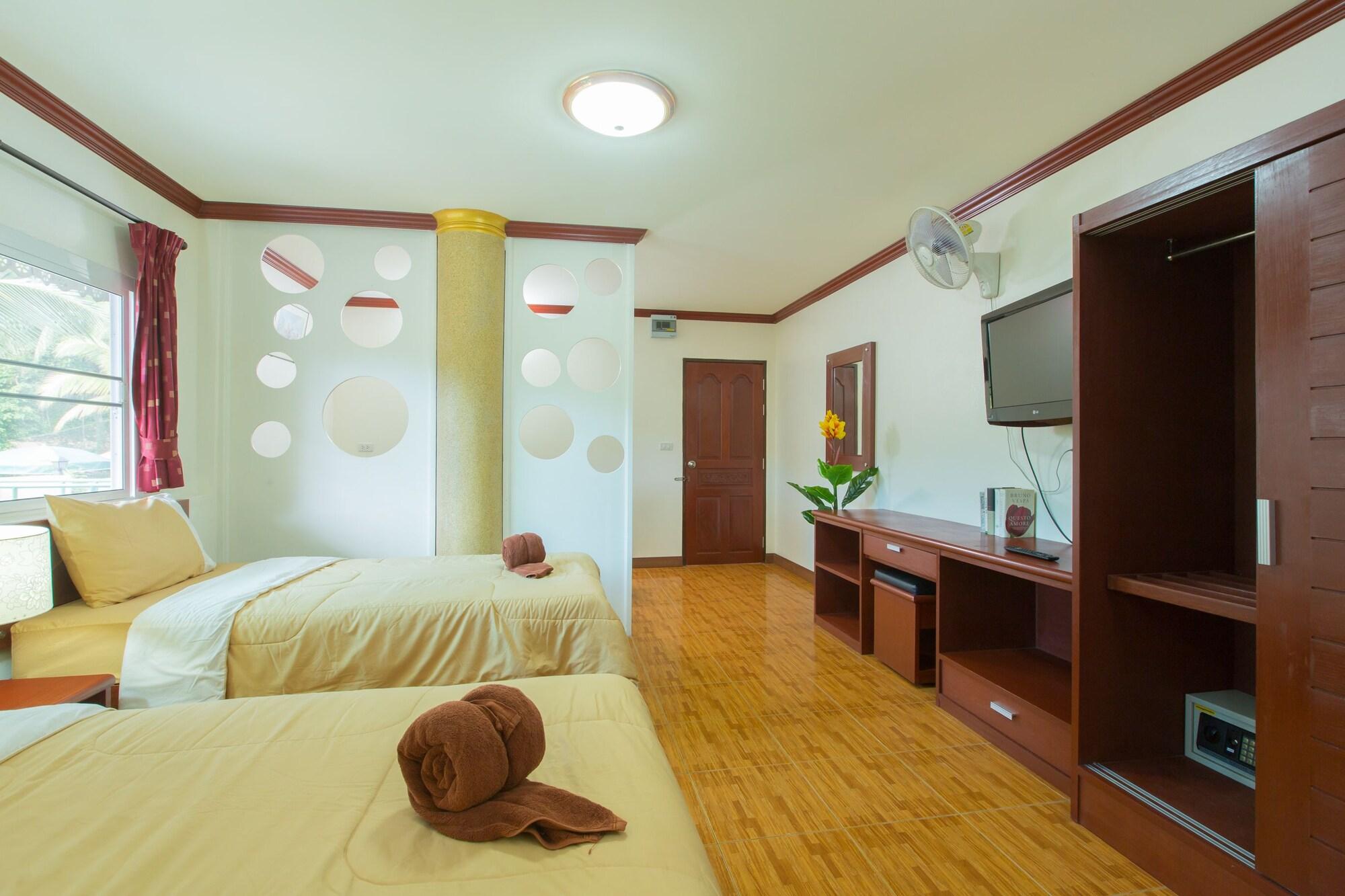 Rai Rom Yen Sha Apartamento *