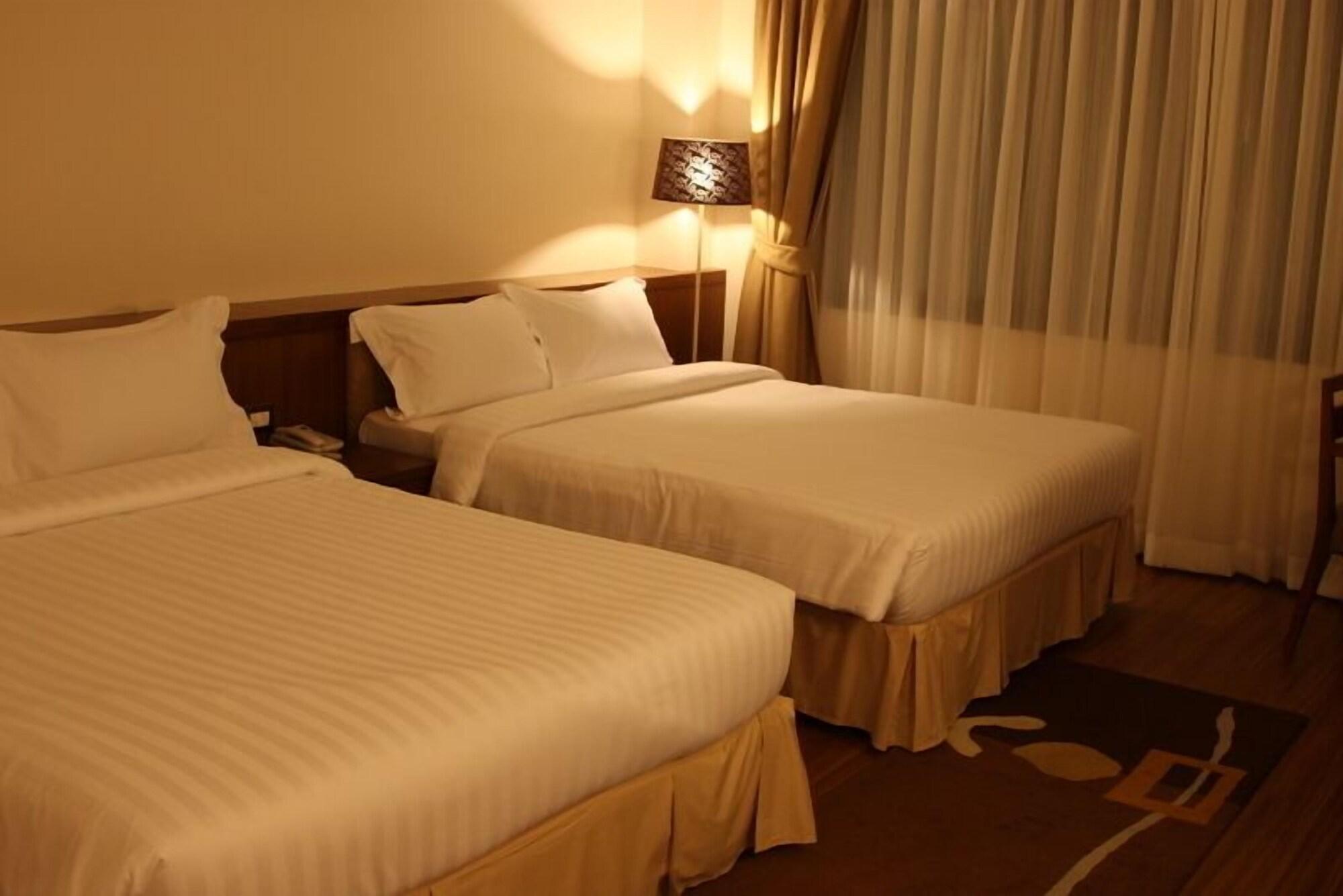 Hotel Hiran Patong