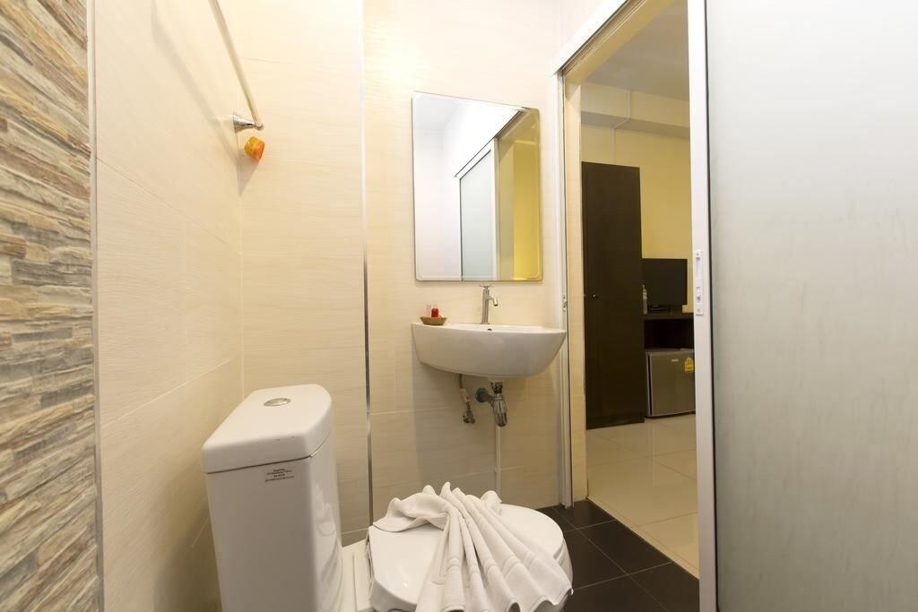 Hotel The Elegant *
