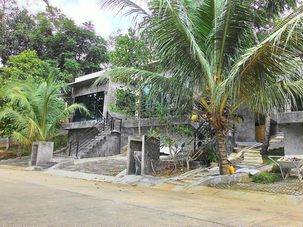 Phuket Phuchada *
