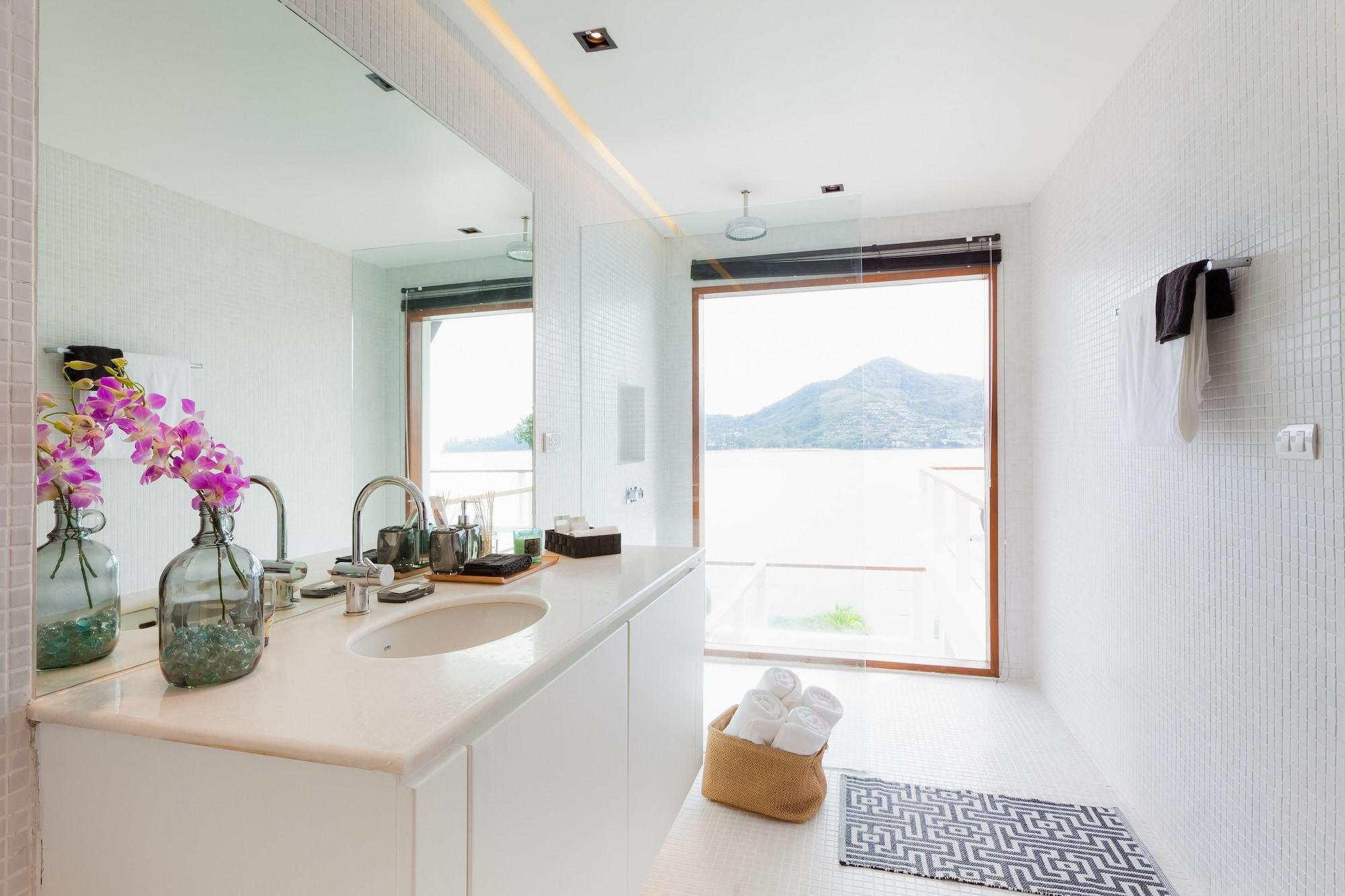 Nevaeh Villa