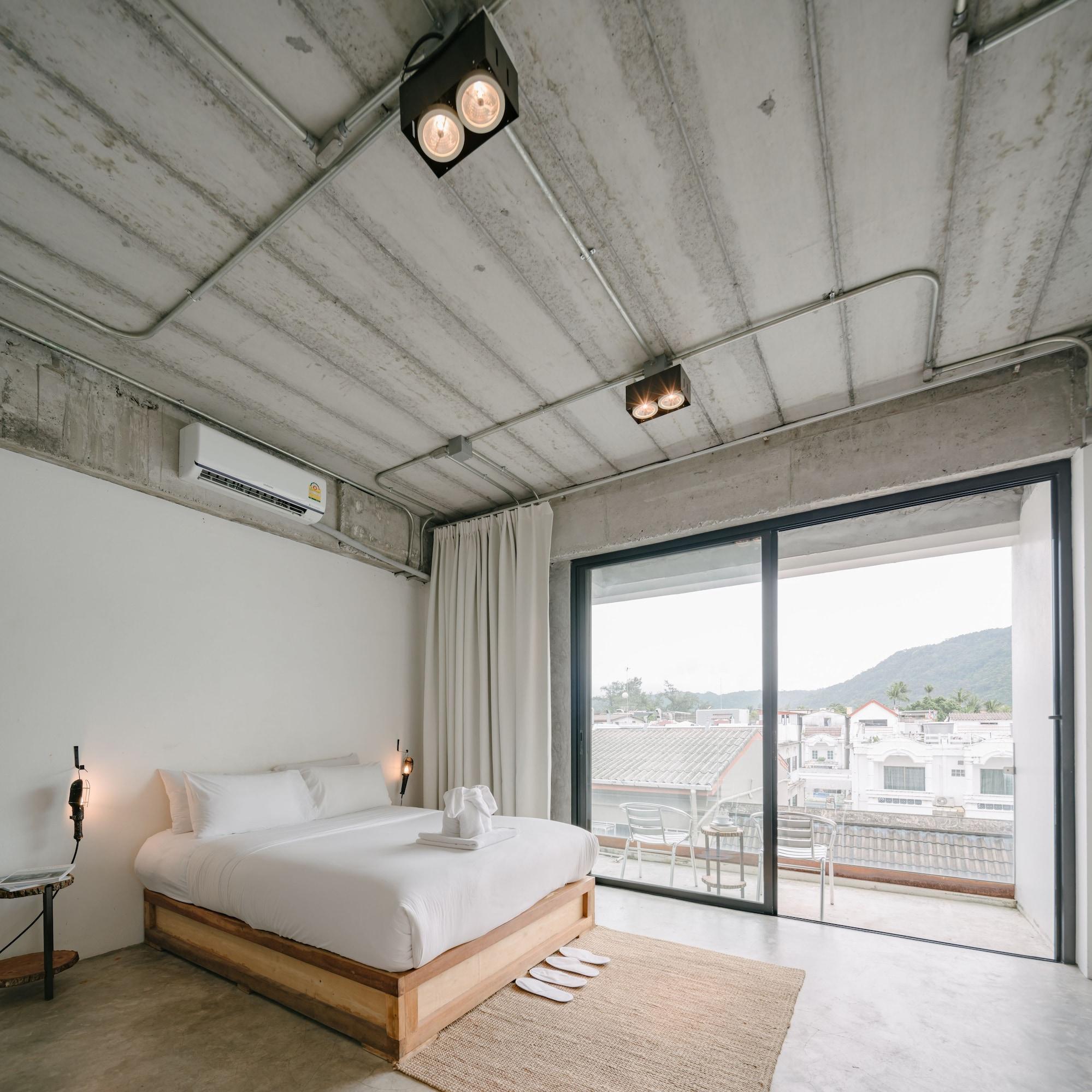 Ella Bed 3* Patong