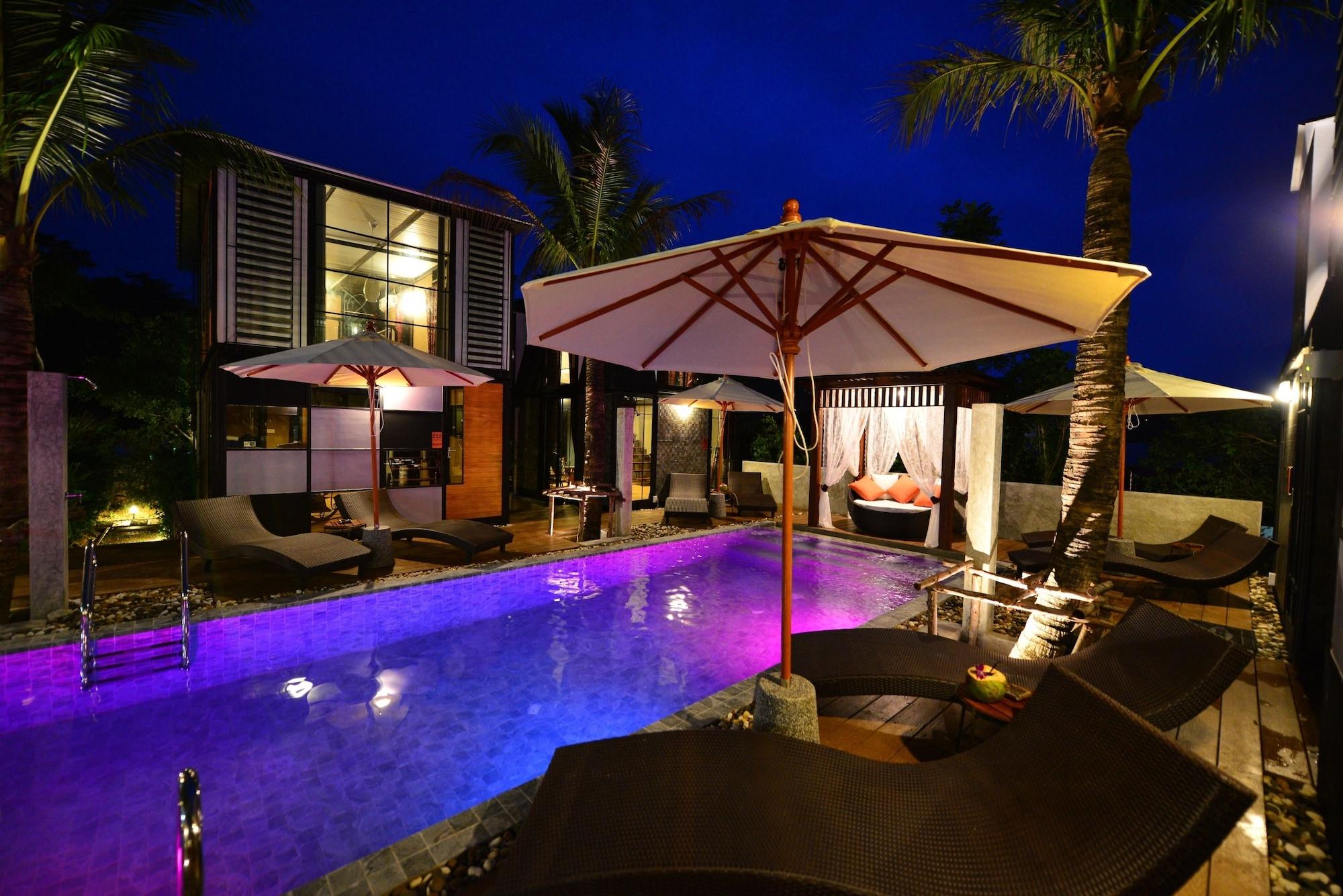 Bukit Pool - Sha Extra *