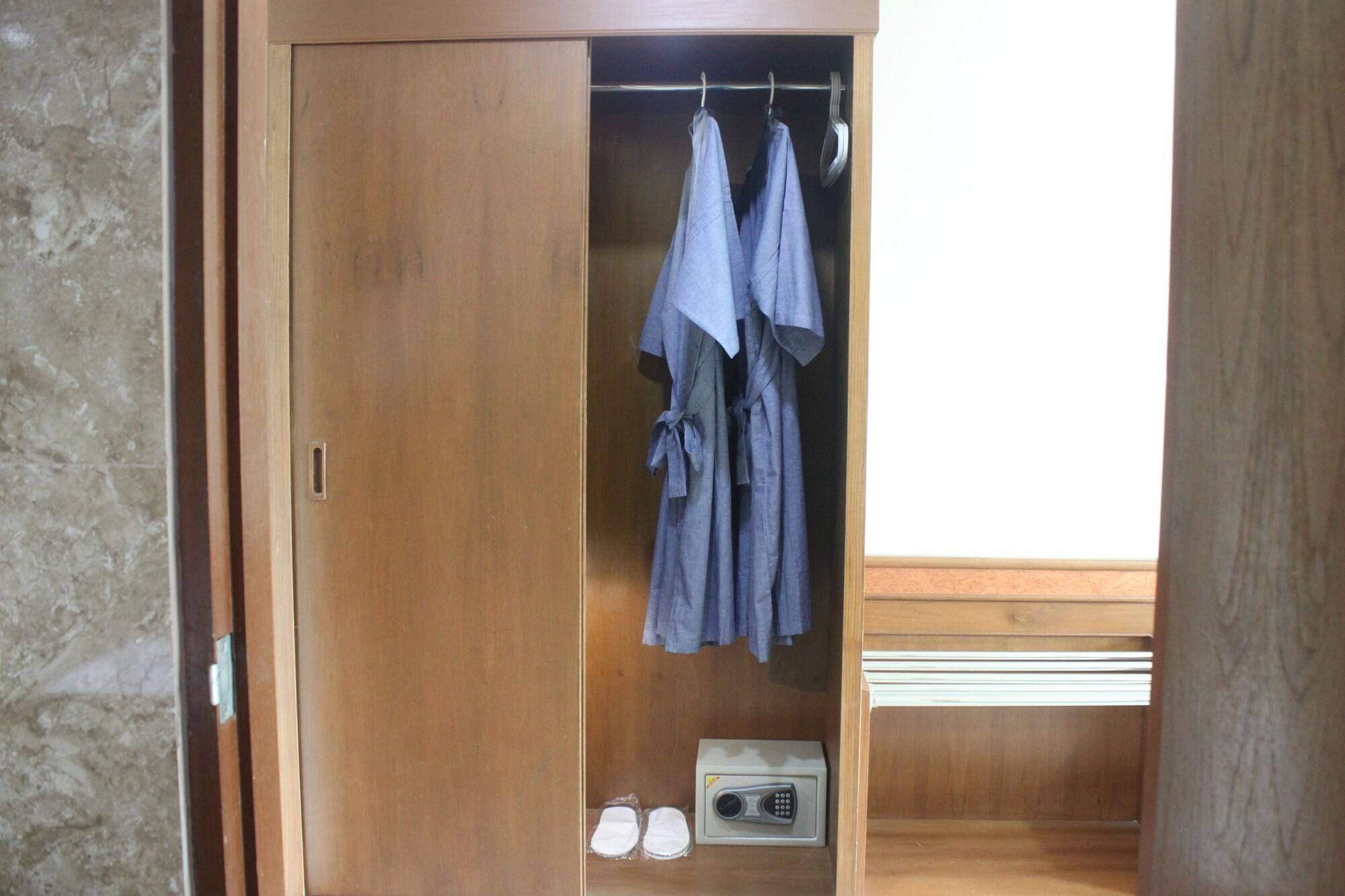 Airport Resort&spa - Sha Extra 4*