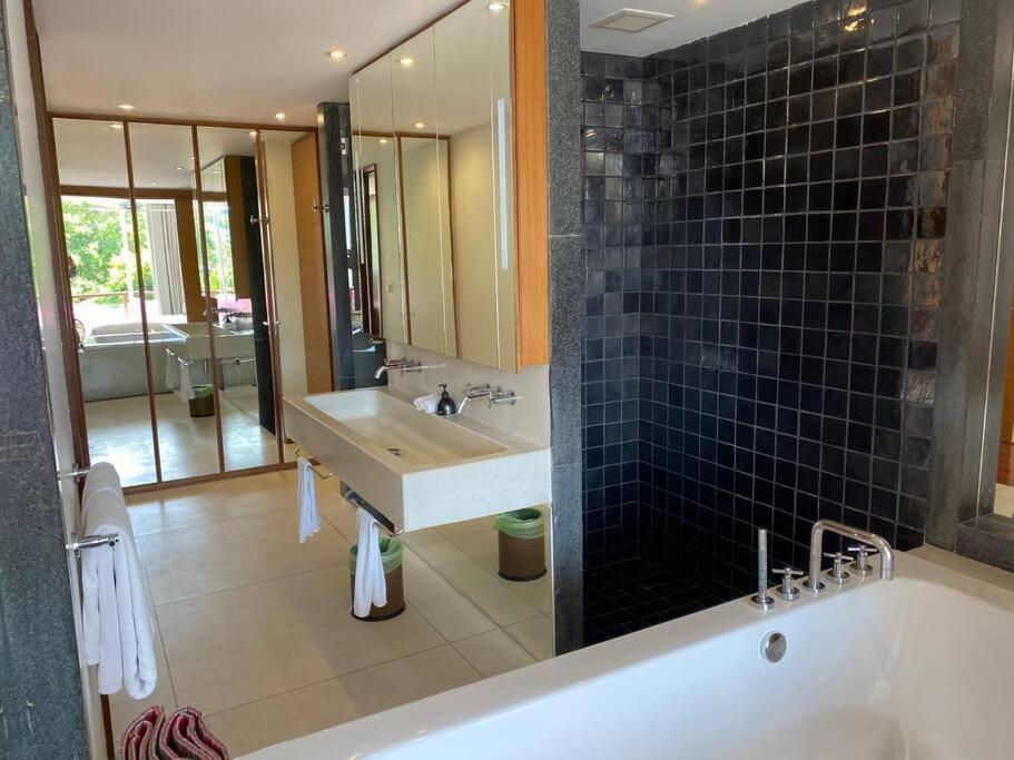 Apartamento Beachfront 2 Bedroom Luxury Chava *