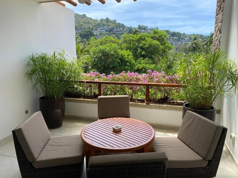 Beachfront 2 Bedroom Luxury Chava Apartamento *