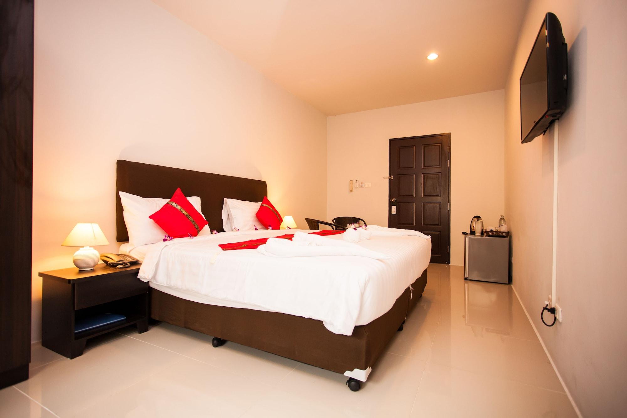 Only Blue Aparthotel Patong