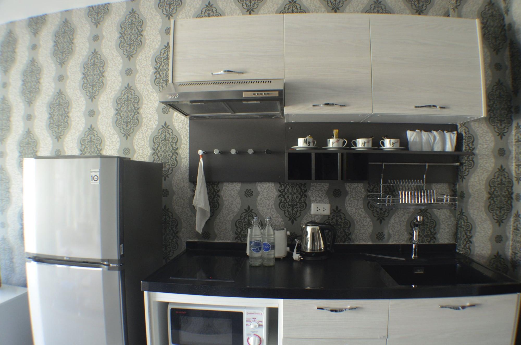Only Blue Aparthotel Patong