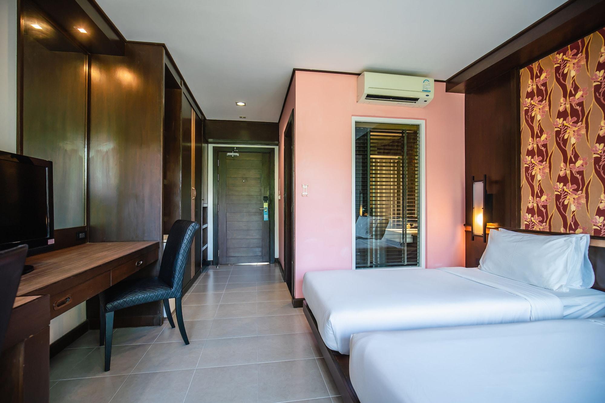 Ratana Chalong Aparthotel 4*
