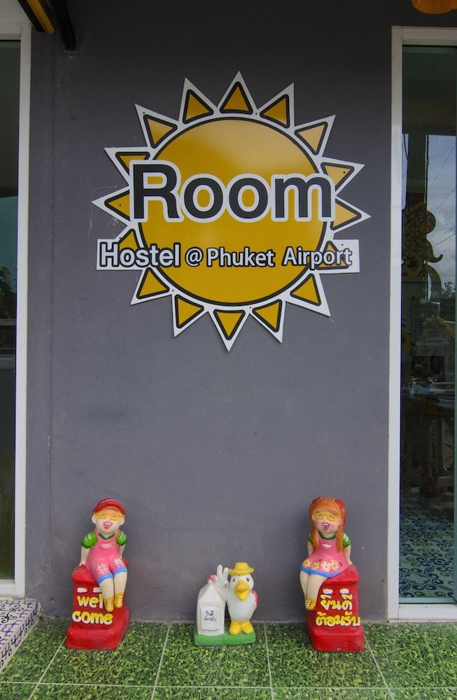 Hostel Room Hostel