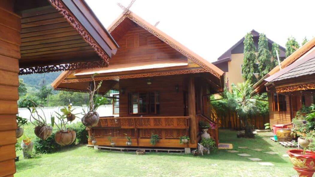 Golden Teak Baan Sapparot