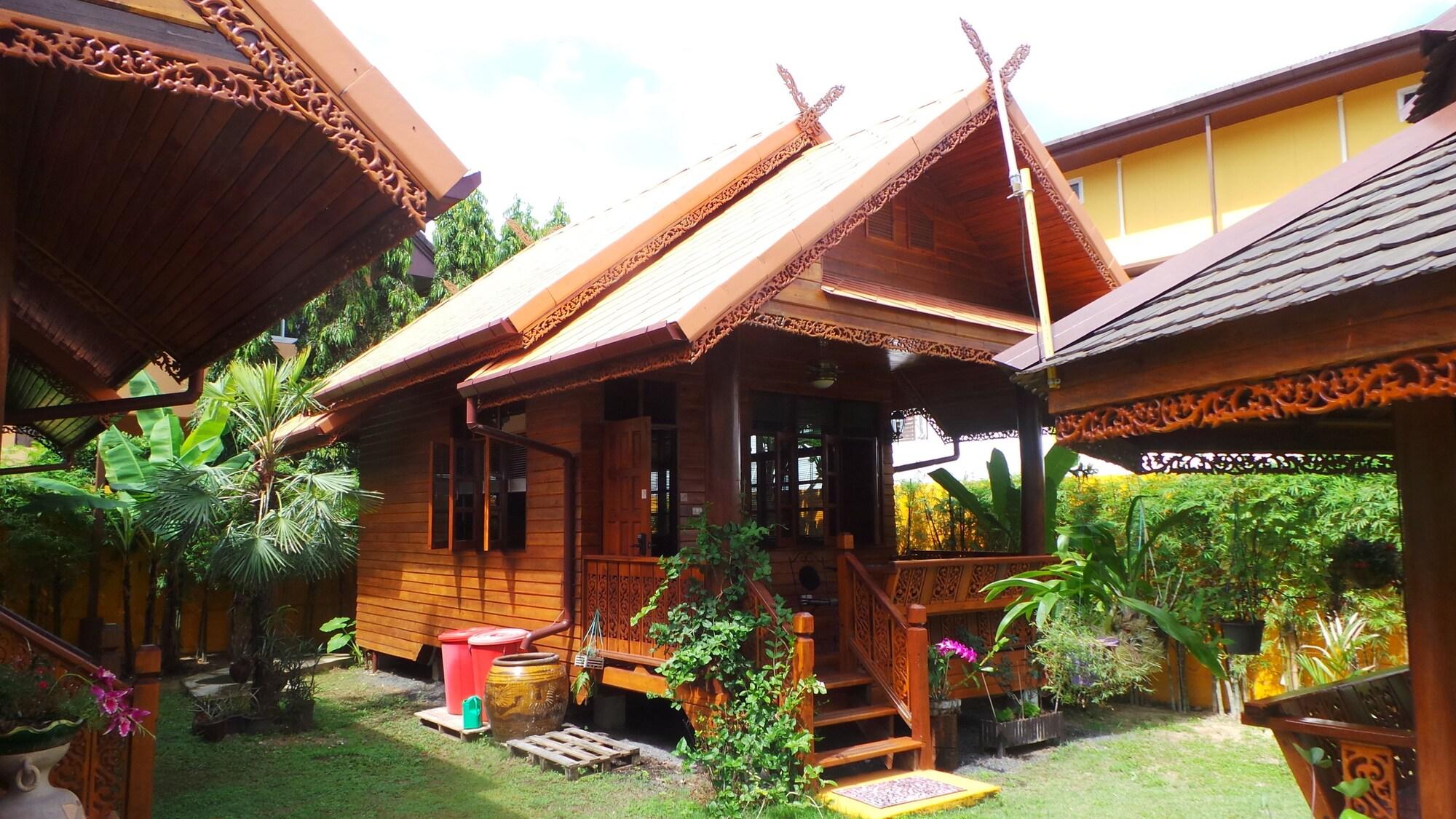 Resort Golden Teak Baan Sapparot