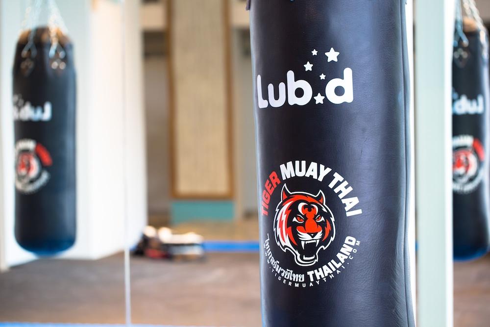 Lub D Phuket - Near & Vibrant Social Vibe Hostel