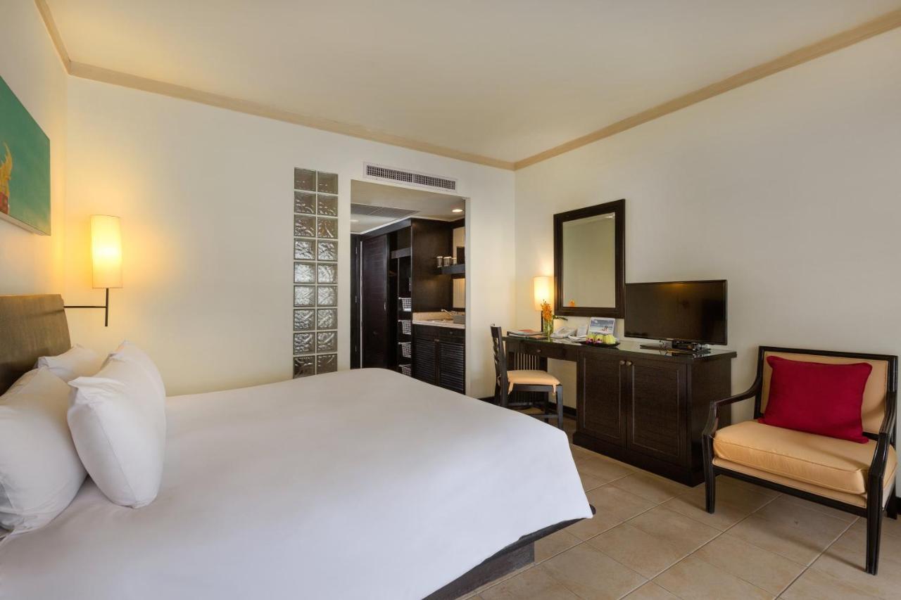 Centara Phuket Hotel