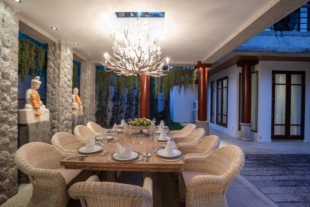In The Park, Whole House's Suitable For Family's Vacation