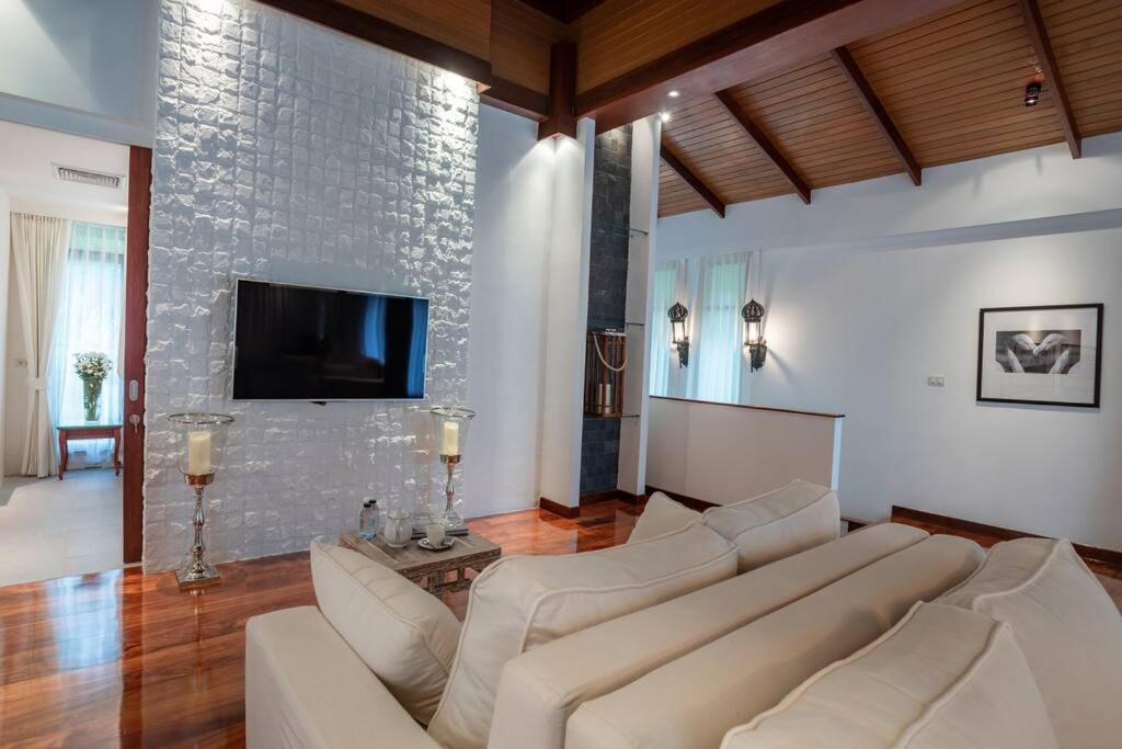 In The Park, Whole House's Suitable For Family's Vacation Villa *