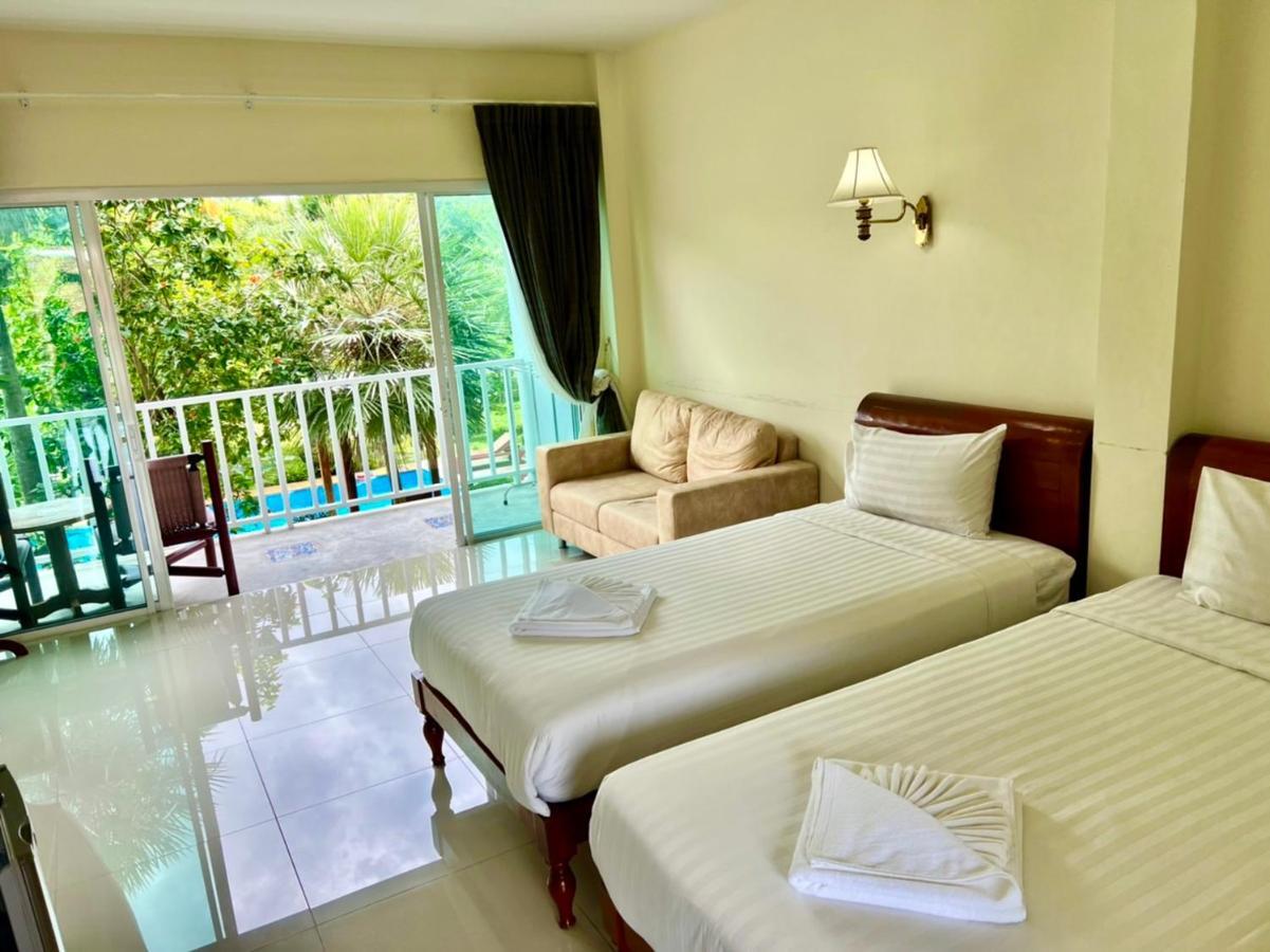 Bora Bora Phuket Hotel Chalong