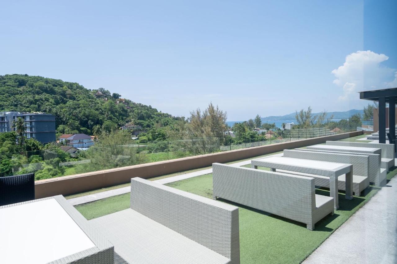 Tropical Living Surin Phuket